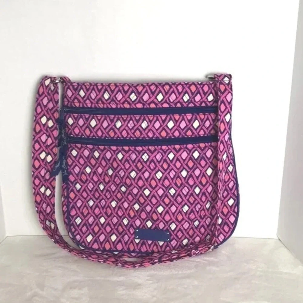 VERA BRADLEY Katalina Pink‎ Triple Zip Crossbody Shoulder Bag Purse Quilted